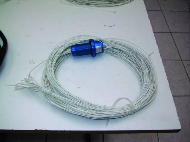 SPECIAL Feedthrough - M30 - 20 x AWG20 wire